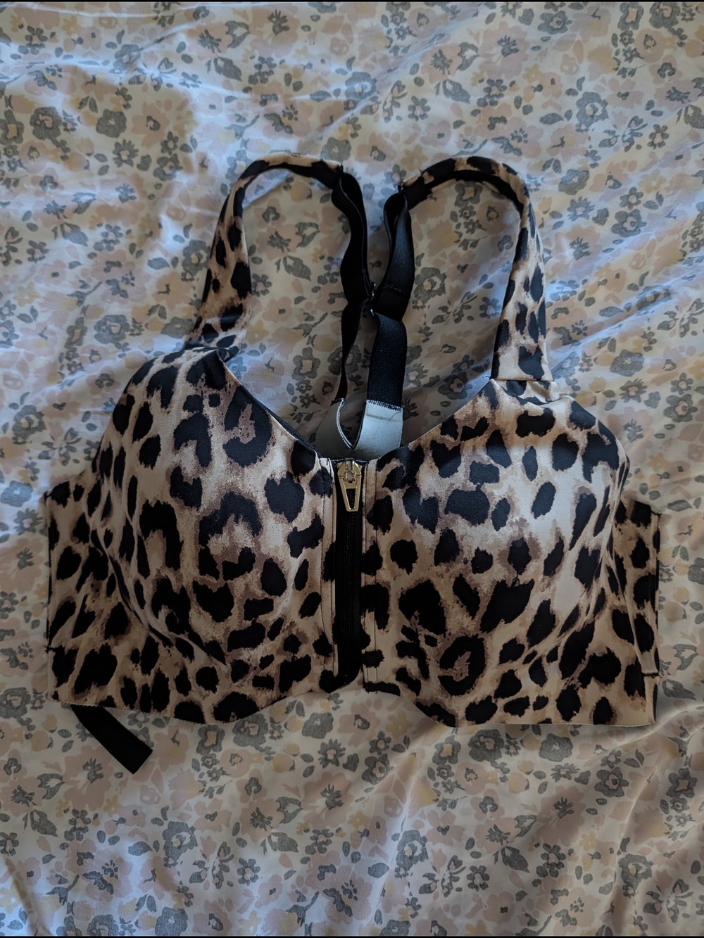Victoria's Secret Leopard Front-Zip Sports Bra - Brown/Black
